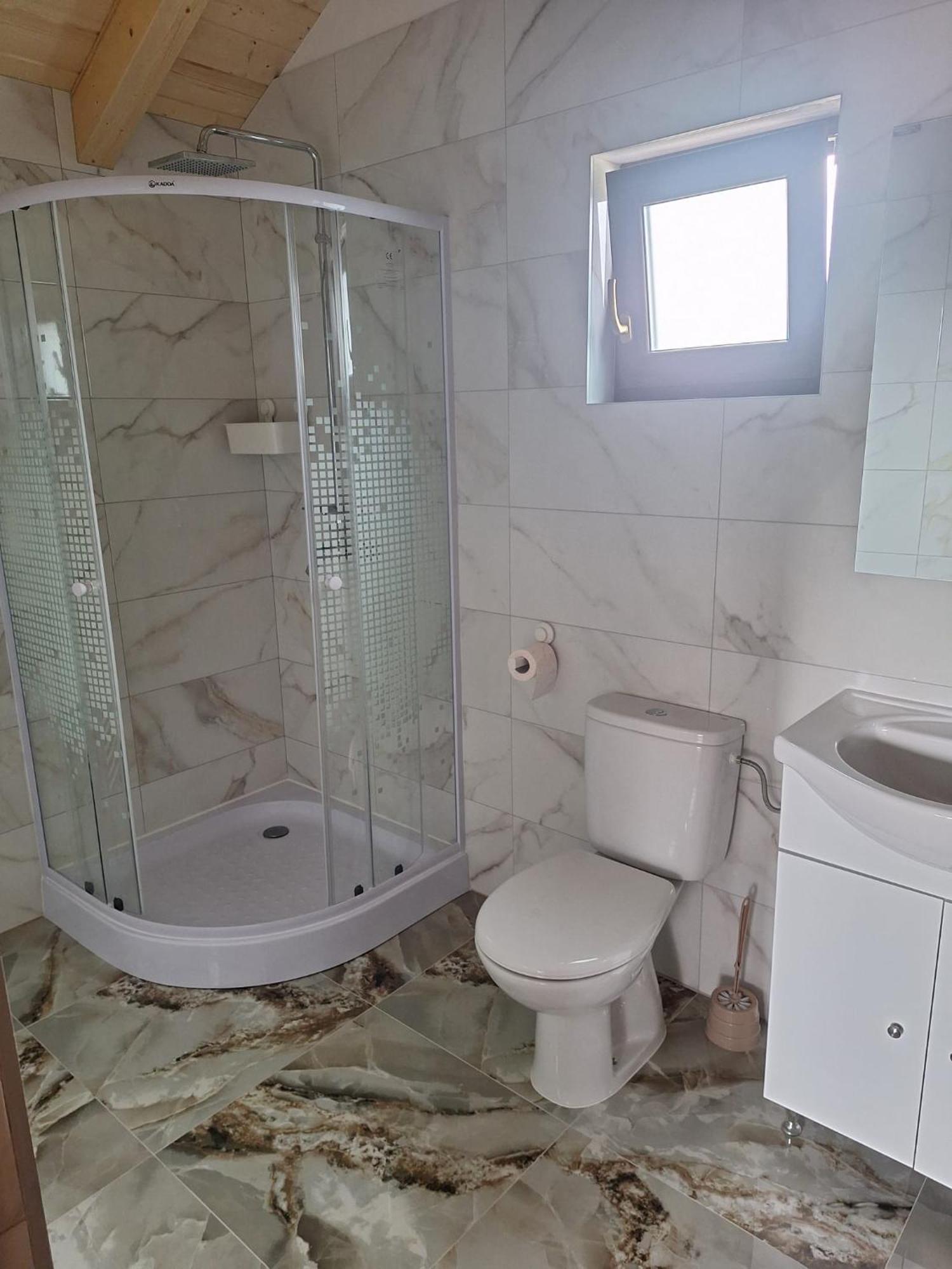Cabana Suzanne Baile Figa Villa Agrisu de Sus Ngoại thất bức ảnh